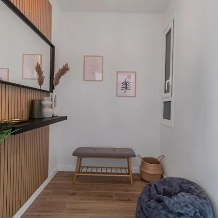 Urban Elegance View Pool Apartamento