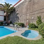 Urban Elegance View Pool Daire