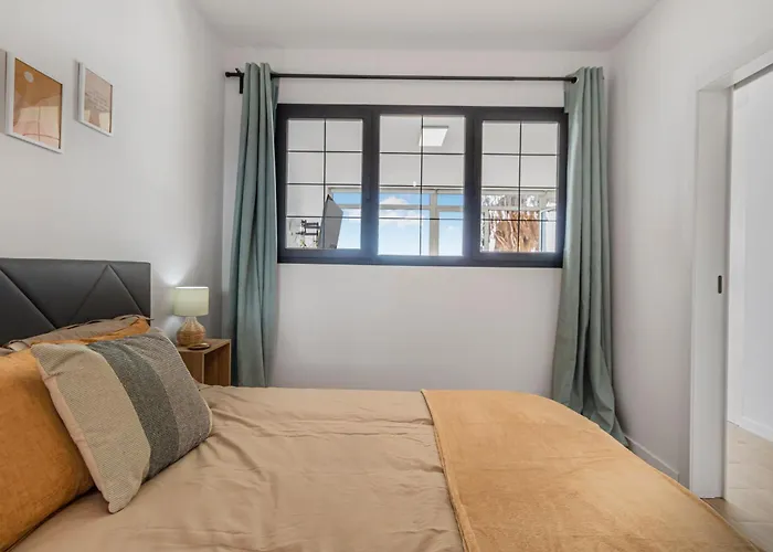 Apartament Urban Elegance View Pool